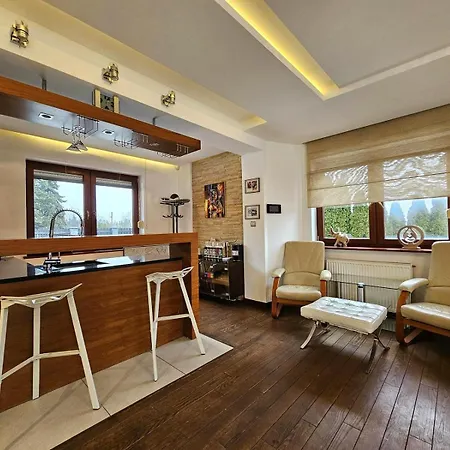 Villa Royal House *